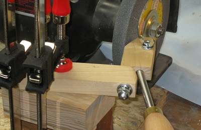 Skewchigouge Sharpening Jig, Closeup