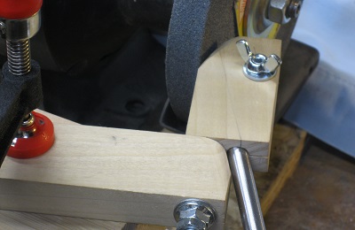 Sharpening the Skewchigouge Bevel, Closeup